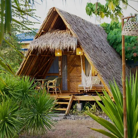 Tongo Hill Cottages